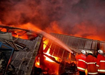 Puluhan Rumah di Samarinda Hangus Terbakar, Masjid Bersejarah Nyaris Ludes