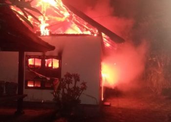 Dua Rumah Dinas Yonzikon Jagakarsa Terbakar, 11 Unit Damkar Dikerahkan