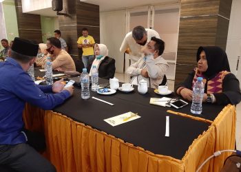 Keep 7 Kursi, RISKi Langsung Gelar Rapat Bersama 4 Partai