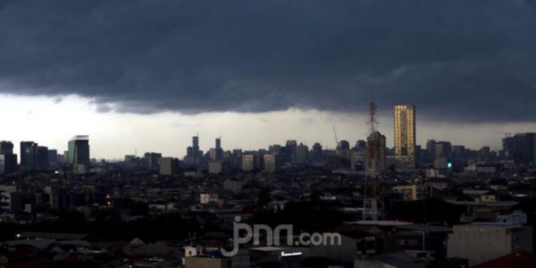 Peringatan Dini Cuaca ke Warga Jakarta Dari BMKG