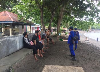 Personel Polairud Polda Sulut Siaga Pengamanan Libur Panjang di Lokasi Wisata