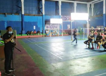 Ketua DPRD Kotamobagu Buka Turnamen Bulutangkis