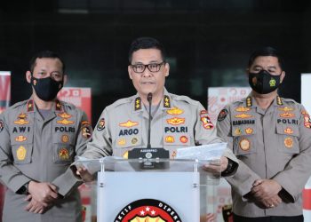 Lalai Jalankan Prokes Covid 19, Kapolri Copot dan Mutasi Sejumlah Perwira Tinggi