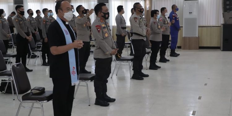 Jelang Pemungutan Suara, Polda Sulut Gelar Doa Bersama untuk Kelancaran Pilkada