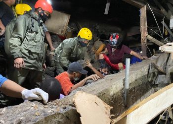 Dievakuasi di RS Bahayangkara Manado, Jenazah Korban Tanah Longsor di Malalayang Satu Barat Ditemukan