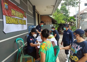 Lagi, Biddokkes Polda Sulut Berikan Pelayanan Kesehatan Pasca Banjir di Manado