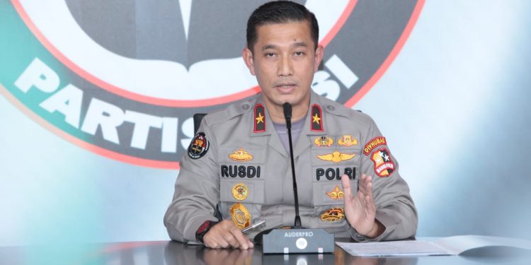 Polri Pastikan Konsep Pam Swakarsa Komjen Listyo Sigit Berbeda dengan Tahun 1998