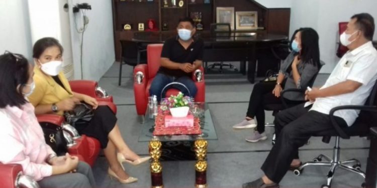 Ketua DPRD Kotamobagu Terima Kunker DPRD Minsel