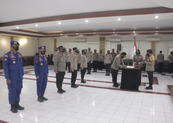 Kapolda Sulut Pimpin Pelantikan Karo Rena, Sertijab Dirpolairud dan Dua Kapolres Jajaran