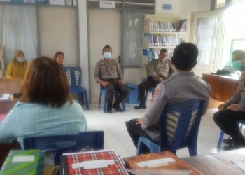 Dukung PPKM Skala Mikro, Binmas Polres Bitung Pantau Pembentukan Kelurahan Tangguh Covid-19
