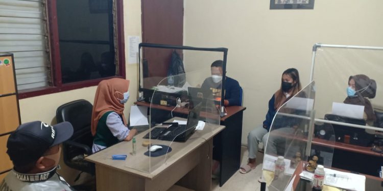 Remaja Molinow Dikeroyok, TM Cs Dijemput Polisi