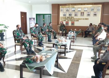 Tingkatkan Sinergitas TNI-Polri, Kapolda Sulut Kunjungi Pangdam dan Danrem