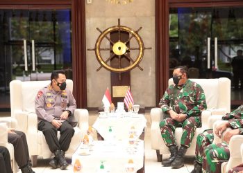 Kapolri dan KSAL Sepakat Tingkatkan Kerjasama Keamanan Perairan Laut