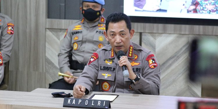 Pasca Bom Bunuh Diri, Polri Amankan Lima Bom Aktif Dan Tangkap 13 Terduga Teroris Di Tiga Kota Besar