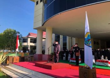 Pimpin Upacara Hardiknas, Wabup Bolmut Sampaikan Sambutan Menteri Nadiem