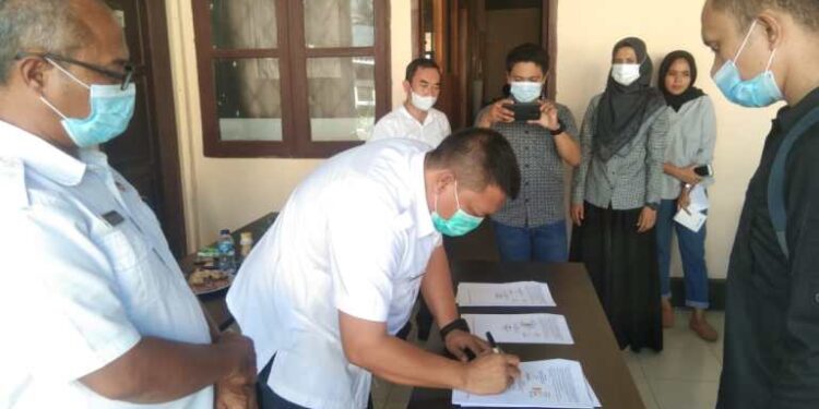 Jamin Ketersediaan Air Bersih, Dinas PUPR Bolmut Lakukan Kerjasama Program Pamsimas III dan Sanitasi Berbasis Masyarakat