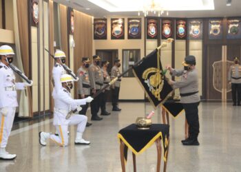 Jelang HUT Bhayangkara 1 Juli, Polri Gelar Upacara Pencucian Pataka