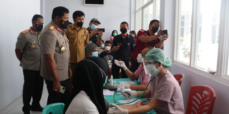 Siang Ini, Kapolda Tinjau Vaksinasi Massal di Gerai Vaksin Presisi Bitung