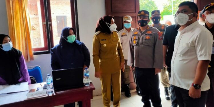 Tinjau Pelaksanaan Vaksinasi, Ketua Mekal Turun Bersama Walikota dan Forkopimda