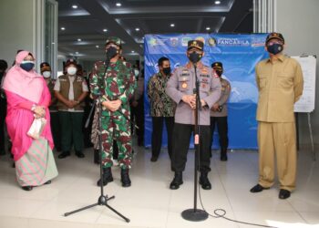 Panglima TNI dan Kapolri Ajak Civitas Akademik, Pemuda hingga Ormas Terlibat Aktif Percepat Vaksinasi
