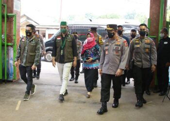 Kolaborasi Vaksinasi Bareng HMI dan SEMMI, Kapolri Optimis Herd Immunity Terbentuk di Agustus-September