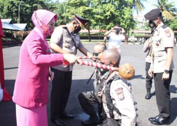 Diikuti 300 Siswa, Kapolda Irjen Pol Nana Sudjana Buka Diktukba Polri TA 2021