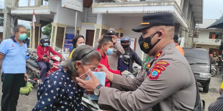 Polda Sulut dan Jajaran Terus Gencarkan Pencegahan Covid-19