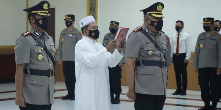 Sertijab Dirresnarkoba Polda Sulut, Kombes Pol Budi Samekto Gantikan Kombes Pol Indra Lutrianto