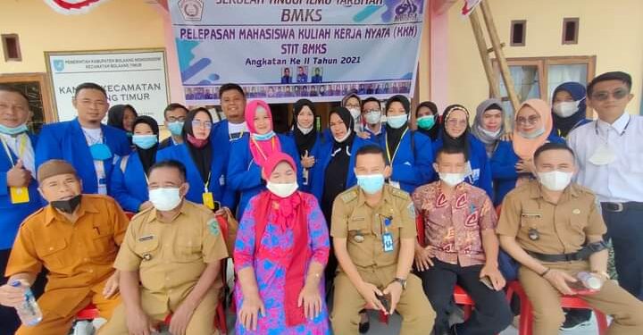 Bolaang Timur Jadi Posko KKN, Camat Dilapanga Berharap Mahasiswa STIT Implementasikan Tridharma PT