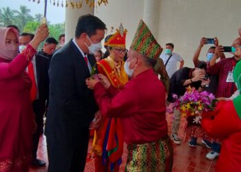 Dihadiri Wagub Sulut, Welty Pimpin Paripurna HUT Ke-68 Kabupaten Bolmong