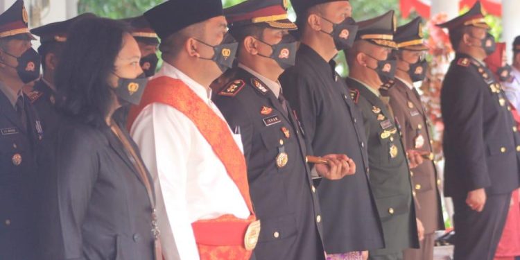 Rayakan HUT Bhayangkara ke-76 Tahun. Ketua Mekal Hadiri Upacara Bersama