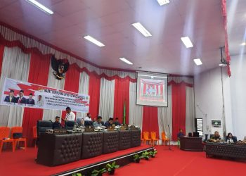 Paripurnakan Dua Agenda, Ketua Meiddy Pimpin Rapat Istimewa