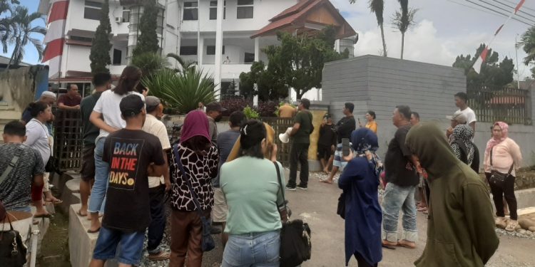 Tolak Relokasi Pasar, DPRD Terima Aksi Demo P3 Kotamobagu