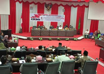 Sehari DPRD Kotamobagu Paripurnakan Dua Agenda