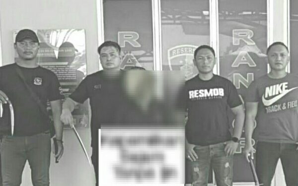 Polisi Tangkap Pelaku Keributan dengan Sajam di Desa Tikela Tombulu