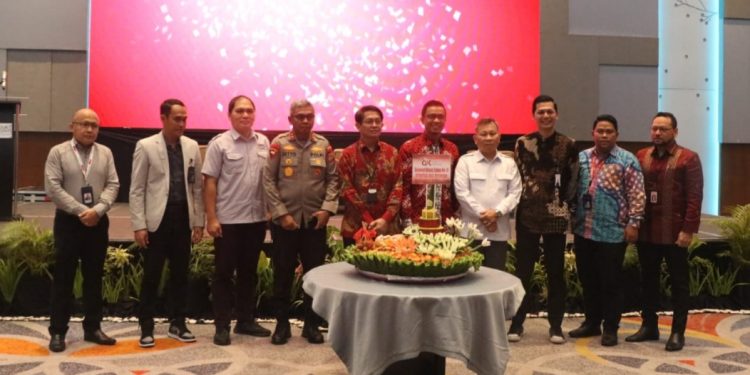 Hadiri Silaturahmi Industri Jasa Keuangan, Kapolda Sulut Sosialisasikan Phising dan Cara Menghindarinya