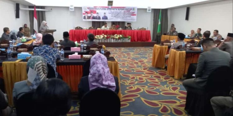 Ketua Meiddy Percayakan HK Pimpin Sidang Paripurna Tingkat I Ranperda APBD 2023