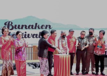 Ratusan Personel Polda Sulut BKO Polresta Manado Kawal Festival Bunaken 2022