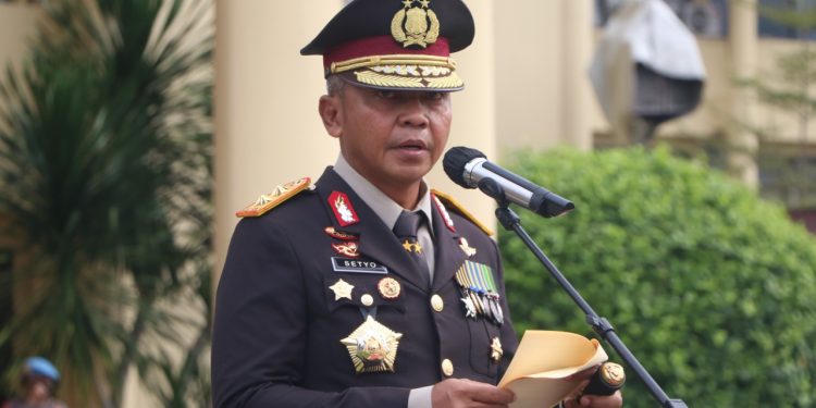Kapolda Sulut Pimpin Upacara Hari Pahlawan Tahun 2022
