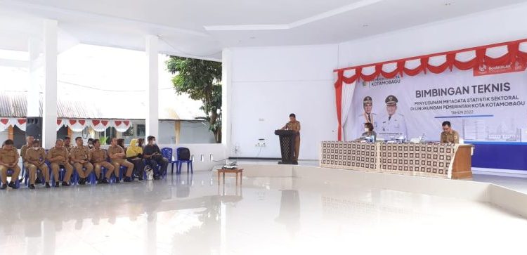 Di Acara Bimtek Penyusunan Metadata Statistik Sektoral Diskominfo, Wawali Ingatkan Ini