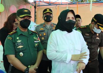 Berharap Pilsang Serentak Aman dan Tertib, Walikota Pantau Langsung Pelaksanaan Di Sejumlah TPS