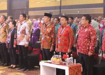 Bersama Wagub dan Kada Lainnya, Bupati Hi Iskandar Kamaru Hadiri Rakornas Dukcapil 2023