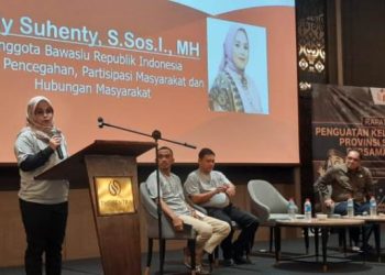 Lolly Suhenty Buka Rakor Penguatan Kelembagaan Bawaslu Sulut Bersama Media Massa