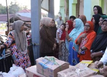 Tatong Bara Kembali Kunjungi Korban Banjir-Longsor Manado