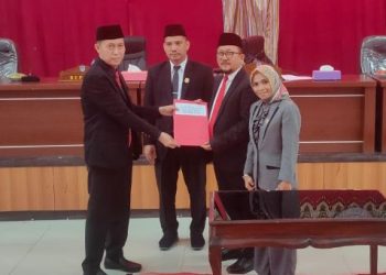 Pimpin Paripurna KUA PPAS 2024, Ketua DPRD Bolsel Tegaskan Draft Sudah Melalui Tahapan Pembahasan