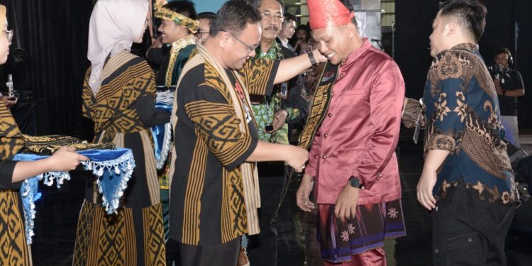 Raih Duta Teknologi KEMENDIKBUDRISTEK, Guru Sinombayuga Wakili Provinsi Sulut