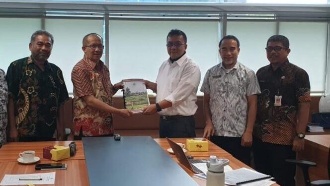 Dampingi Pj Walikota Serahkan Proposal Ke Kementerian, Kadis PUPR Jelaskan Isi Usulan