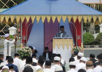 Jadi Khotib Ied Idul Fitri, Asripan Nani Sampaikan Pesan Perdamaian