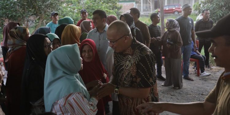 Hadiri Perayaan Binarundak, Masyarakat Motbes Sambut Pj Walikota dan Rombongan