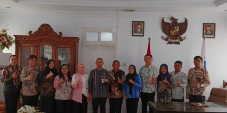 Bahas Desa Sadar Hukum, Pemkot Terima Kunker Kemenkuham Sulut